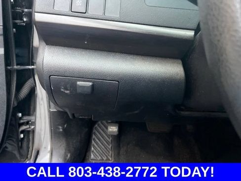 Used 2017 Toyota Camry LE FWD image 30