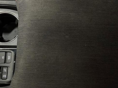 Used 2023 Honda Pilot Sport image 19