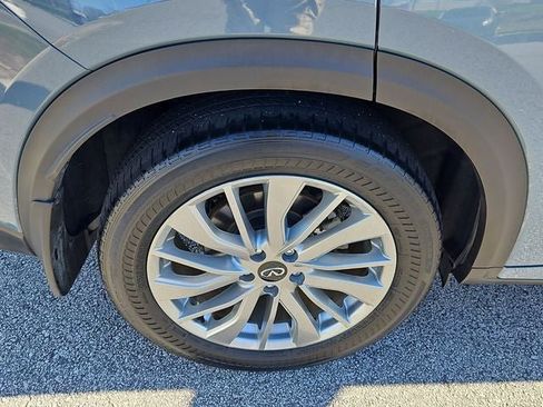Used 2023 INFINITI QX50 Luxe image 12