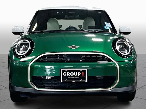 Used 2026 MINI Cooper 2-Door Hardtop image 3