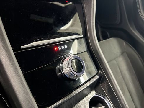 Used 2025 Jeep Grand Cherokee Altitude AWD/4WD image 17
