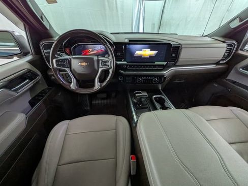 Used 2023 Chevrolet Silverado 1500 LTZ AWD/4WD image 10