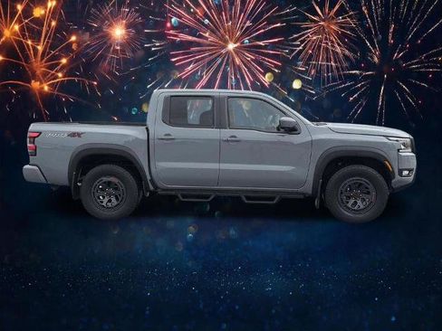Certified 2025 Nissan Frontier PRO-4X w/ Pro Convenience Package AWD/4WD image 6