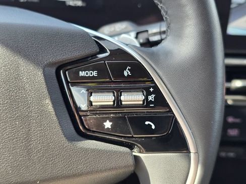 Certified 2024 Kia Niro Wind w/ Wind Preserve Package FWD image 33