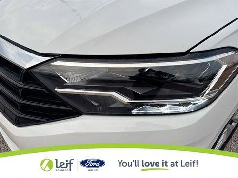 Used 2019 Volkswagen Jetta SE image 36