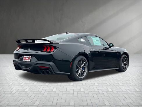 New 2025 Ford Mustang Dark Horse image 7