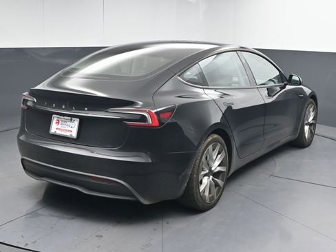 Used 2024 Tesla Model 3 image 8