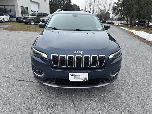 Used 2020 Jeep Cherokee Limited image 8