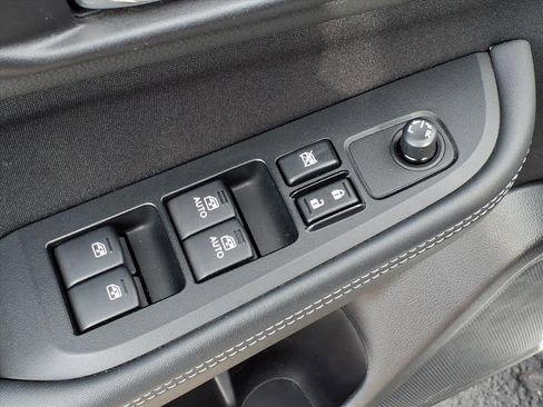 Used 2016 Subaru Legacy 2.5i Premium w/ Popular Package #3 image 24