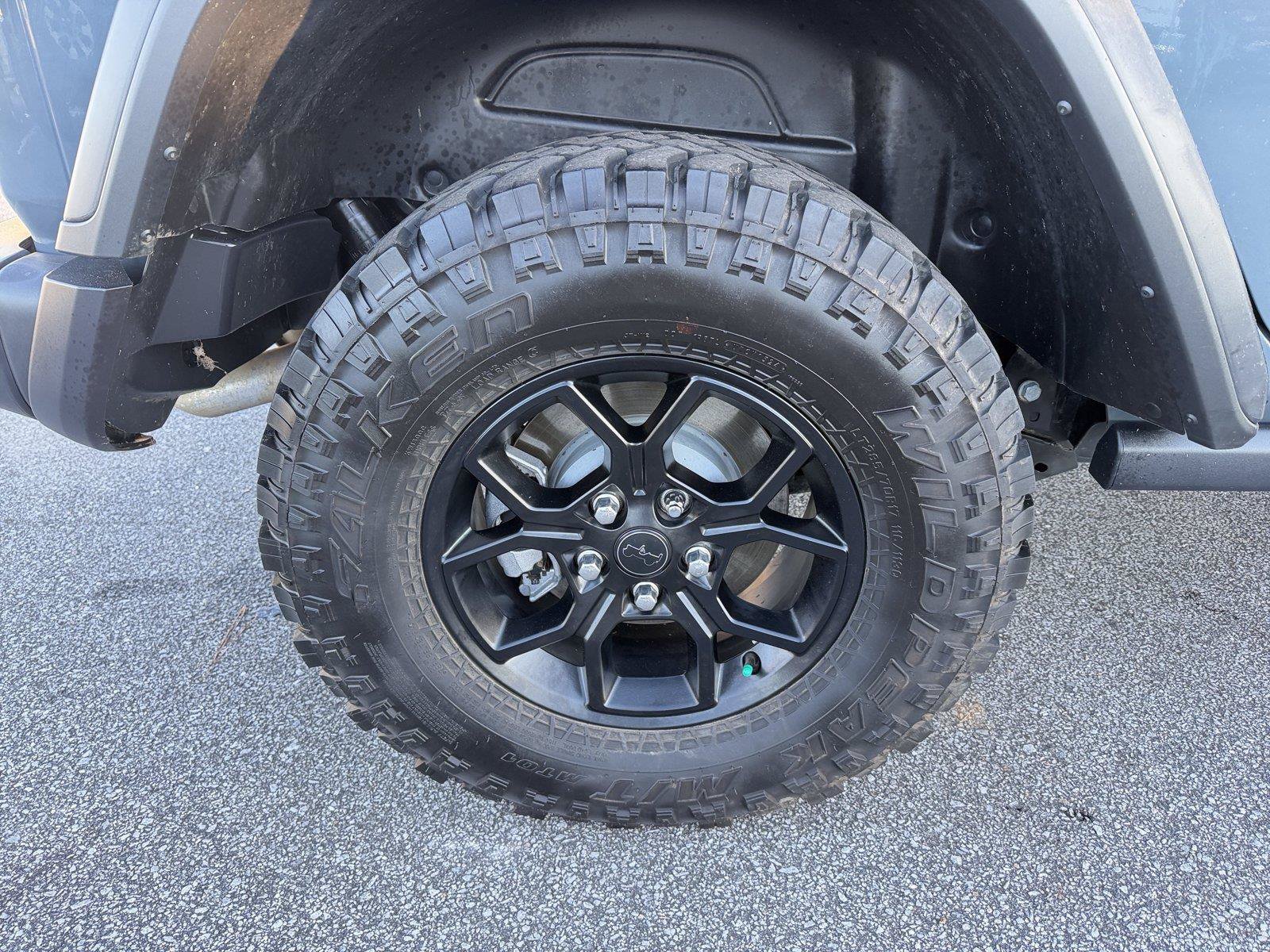 Used 2024 Jeep Wrangler Unlimited Sport AWD/4WD image 16