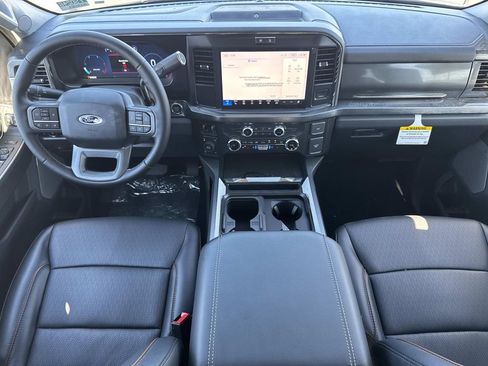 New 2025 Ford F250 Lariat w/ FX4 Off-Road Package image 7