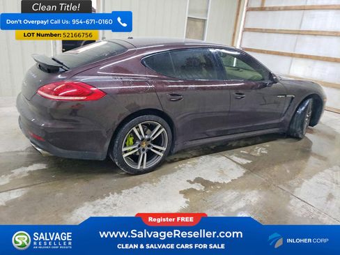 Used 2014 Porsche Panamera S RWD image 4