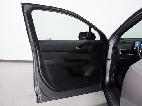 Used 2024 Honda Prologue EX image 52