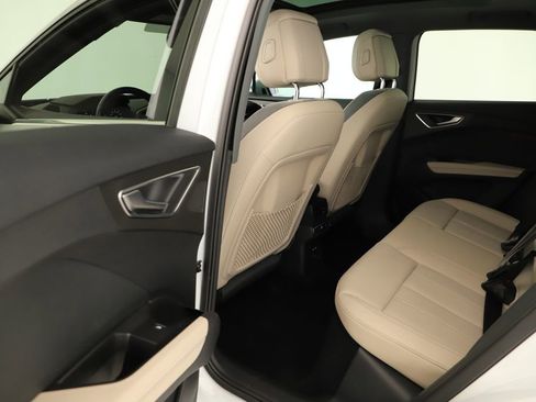 Certified 2023 Audi Q4 e-tron Premium Plus w/ Premium Plus image 28