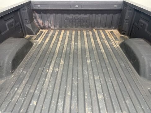 Used 2025 GMC Sierra 2500 AT4 w/ AT4 Premium Plus Package AWD/4WD image 25