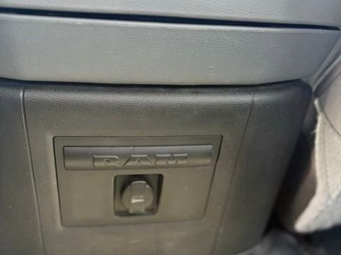 Used 2013 RAM 1500 Big Horn image 29