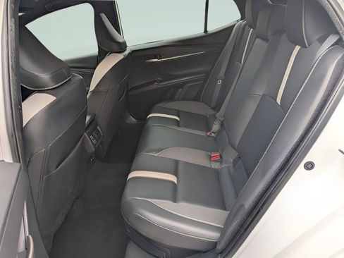 Used 2025 Toyota Camry SE w/ Multimedia Upgrade Package image 10