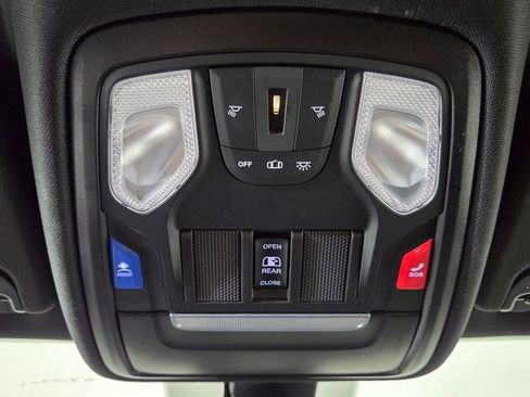 Used 2024 RAM 1500 Big Horn AWD/4WD image 25