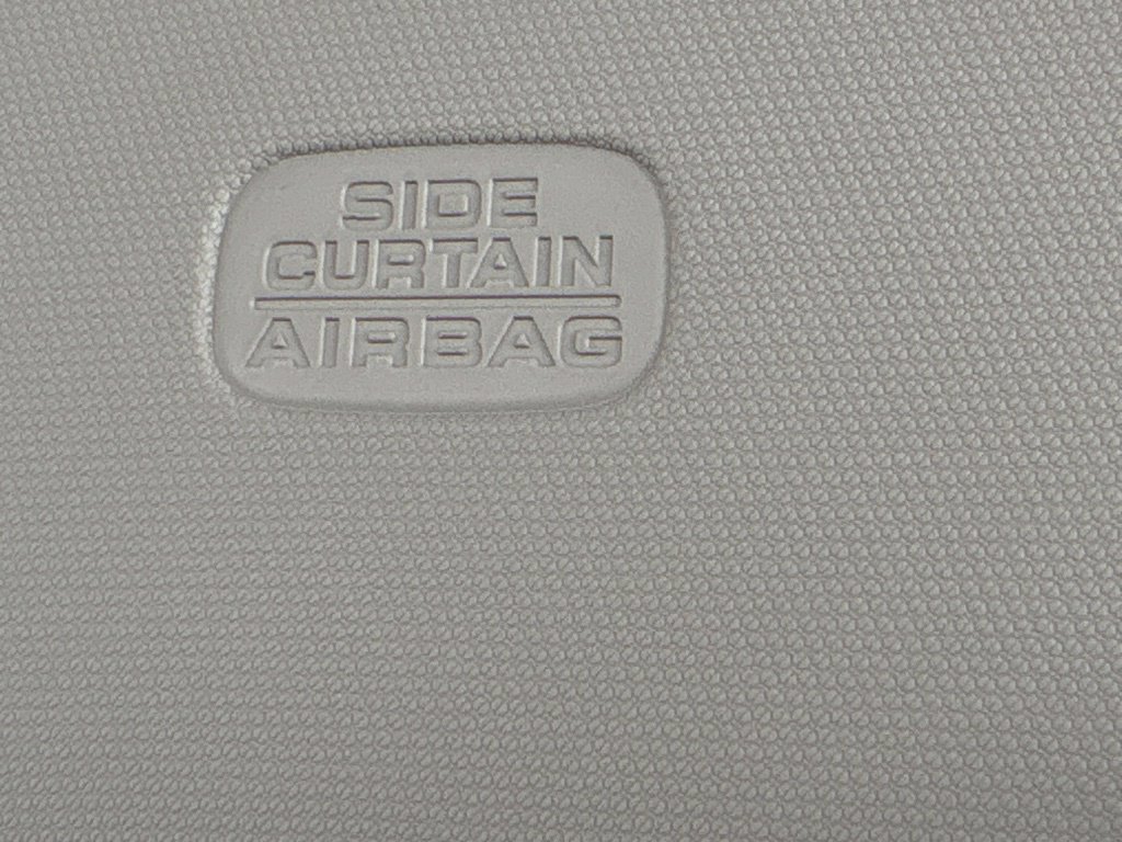 Used 2025 Honda Pilot EX-L image 18