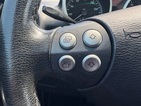 Used 2008 Mercedes-Benz SLK 350 image 24