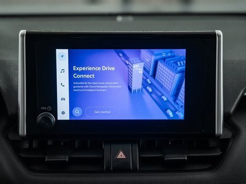 Certified 2024 Toyota RAV4 LE image 21