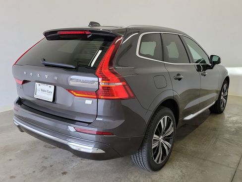 Used 2023 Volvo XC60 T8 Plus w/ Protection Package AWD/4WD image 4