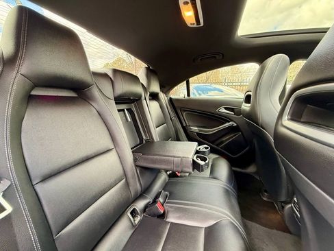 Used 2017 Mercedes-Benz CLA 250 4MATIC image 29