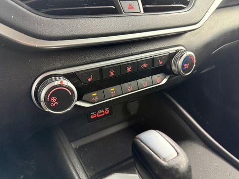 Used 2022 Nissan Altima 2.5 SR w/ Midnight Edition Package image 20