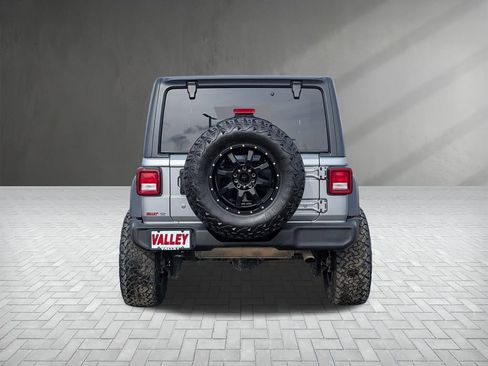 Used 2019 Jeep Wrangler Unlimited Sport S image 8