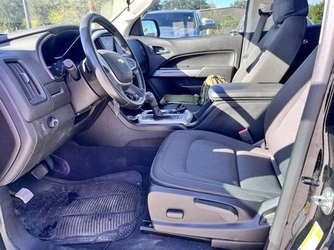 Used 2019 Chevrolet Colorado LT image 7