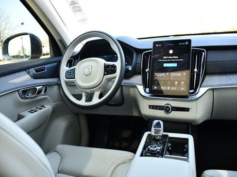 New 2026 Volvo XC90 B6 Ultra w/ Protection Package AWD/4WD image 19
