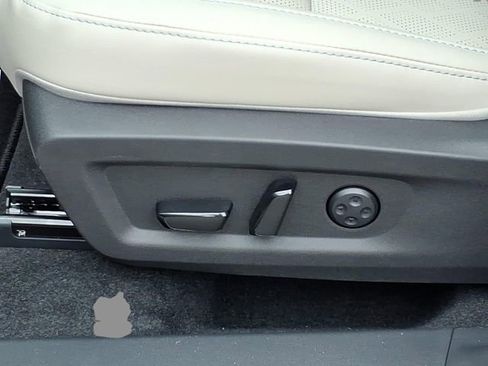New 2026 Nissan Murano Platinum w/ Cargo Package AWD/4WD image 18