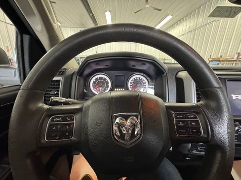 Used 2022 RAM 1500 Express w/ Wheel & Sound Group AWD/4WD image 12