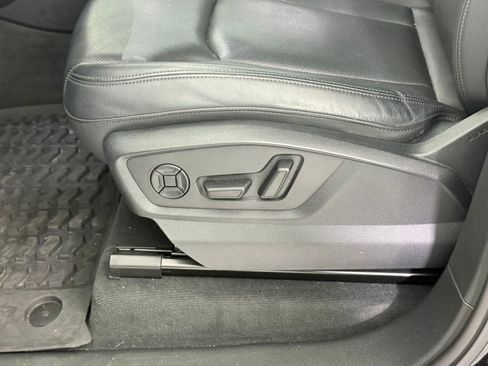 Used 2020 Audi Q7 2.0T Premium Plus w/ Premium Plus Package image 14
