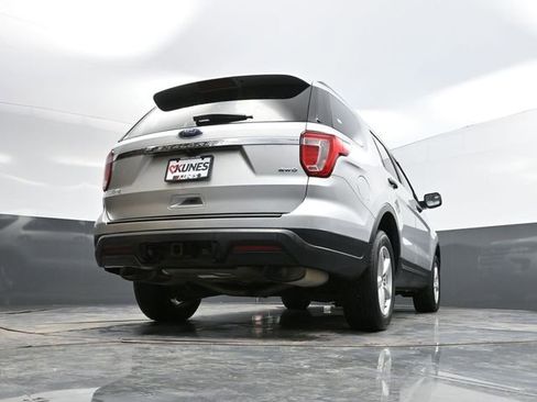 Used 2018 Ford Explorer Base image 46