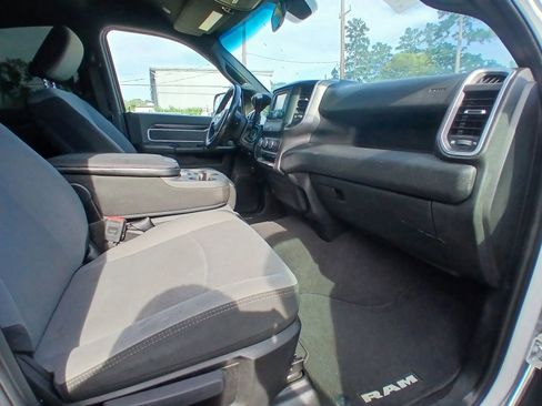 Used 2021 RAM 2500 Big Horn image 18