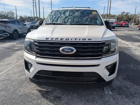 Certified 2019 Ford Expedition Limited w/ Equipment Group 303A image 3