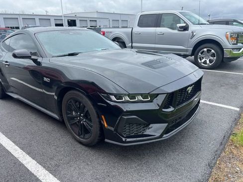 Used 2024 Ford Mustang GT image 5