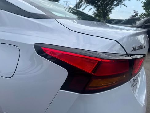 New 2026 Nissan Altima 2.5 SR FWD image 42