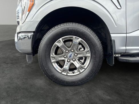 Used 2022 Ford F150 XLT w/ Equipment Group 302A High AWD/4WD image 4