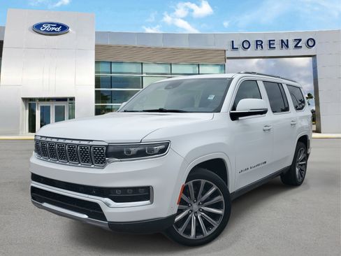 Used 2022 Jeep Grand Wagoneer Series II w/ Convenience Group III image 1