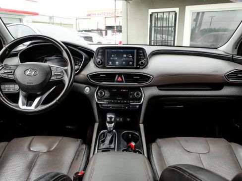 Used 2019 Hyundai Santa Fe Limited w/ Cargo Package image 20