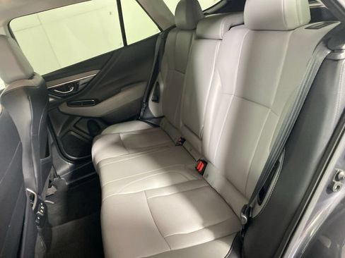 Used 2021 Subaru Outback Limited AWD/4WD image 13