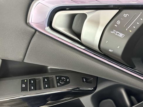 New 2026 BMW X3 xDrive30 image 13