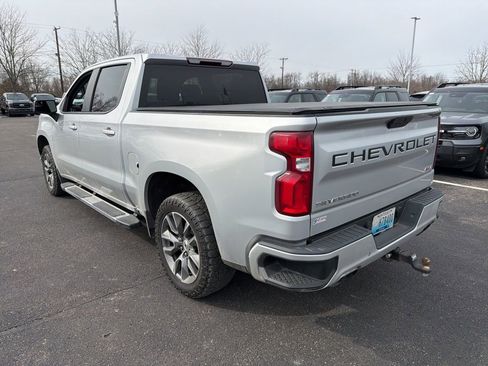 Used 2019 Chevrolet Silverado 1500 RST image 4
