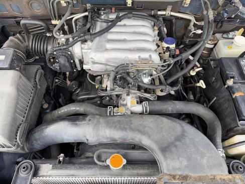 Used 2006 Mitsubishi Montero Limited AWD/4WD image 37
