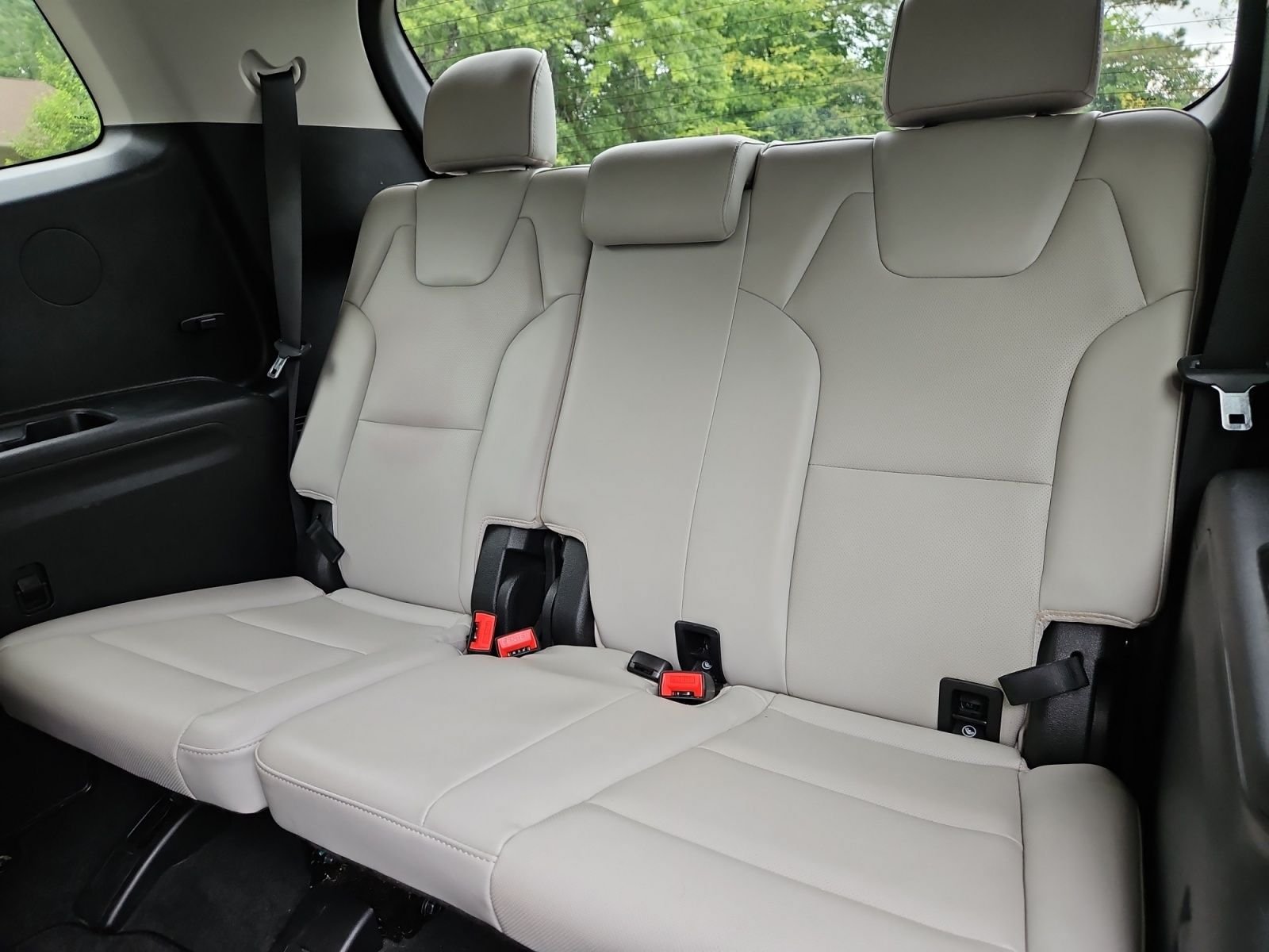 Used 2023 Kia Telluride S FWD image 20