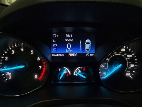 Used 2017 Ford Escape SE AWD/4WD image 23
