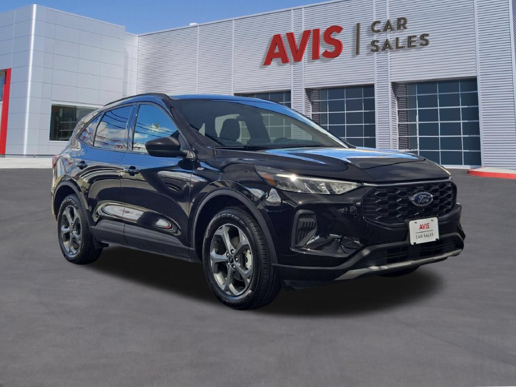 Used 2025 Ford Escape ST-Line AWD/4WD image 3