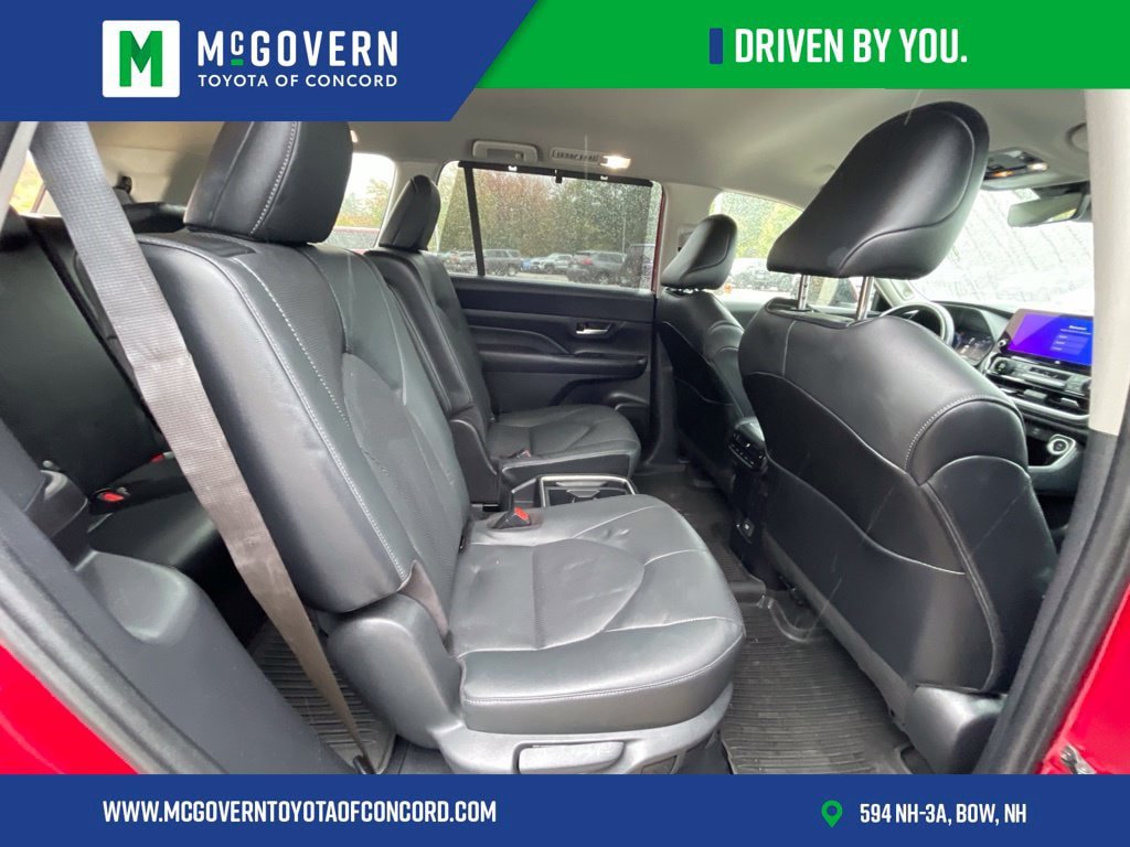 Used 2024 Toyota Grand Highlander AWD Hybrid image 21